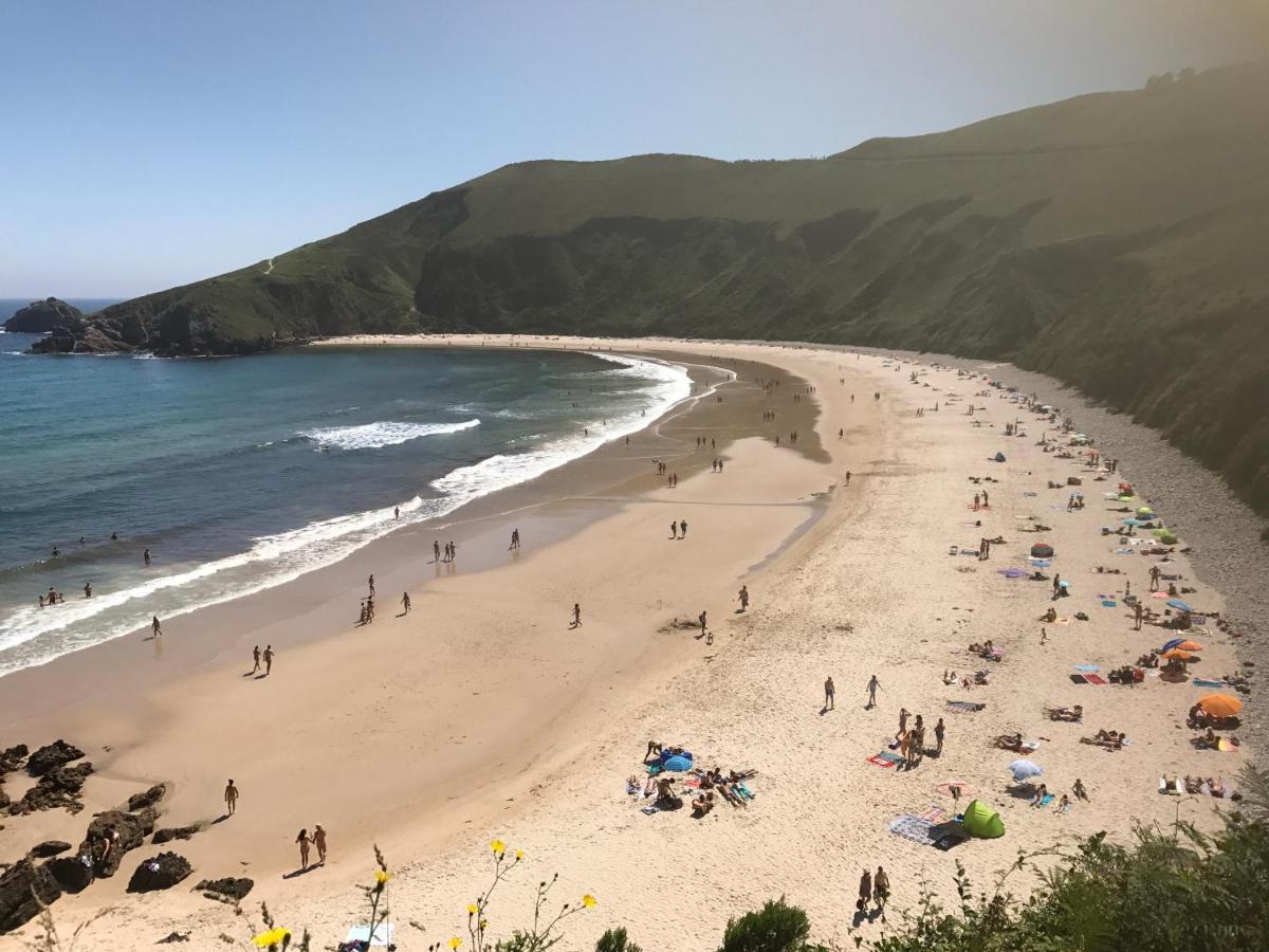 Apartamentos Llamieva Posada De Llanes エクステリア 写真